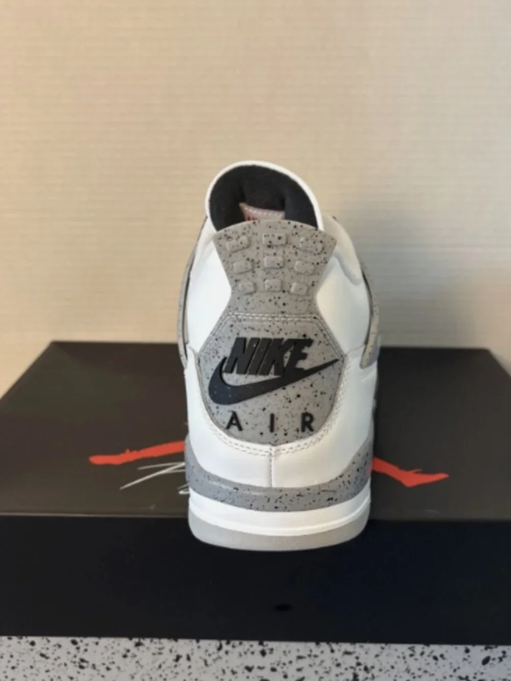 Air Jordan 4 Retro White Cement